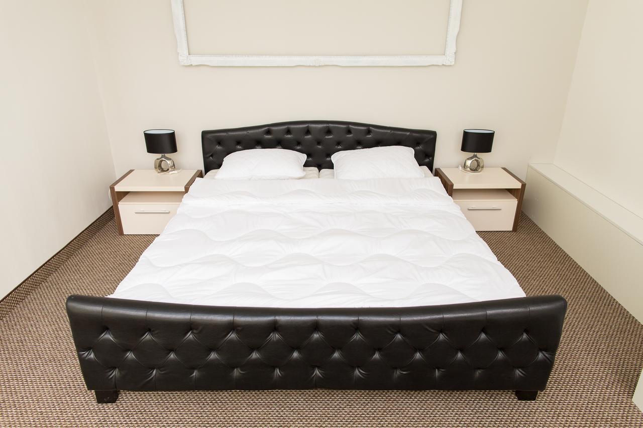 Panorama Rooms Алба Юлия Екстериор снимка