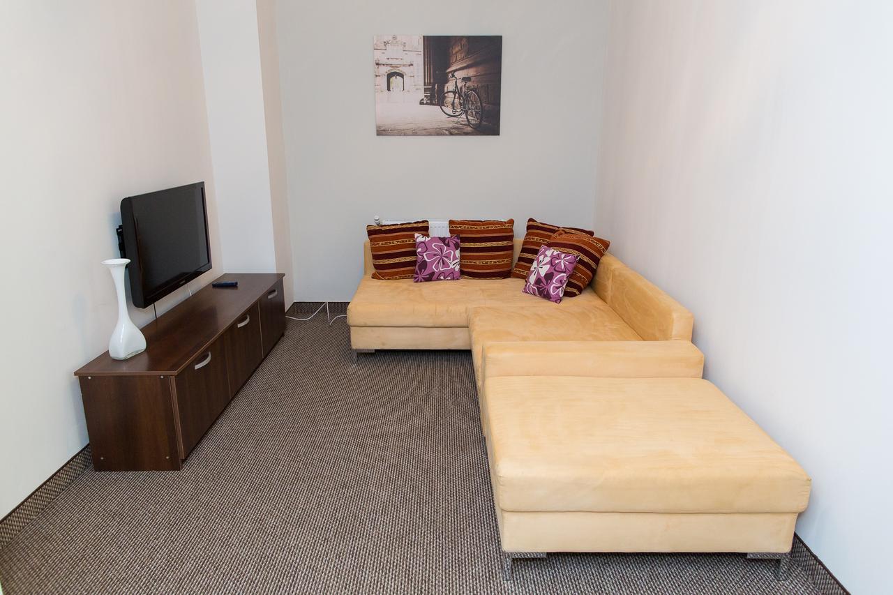 Panorama Rooms Алба Юлия Екстериор снимка
