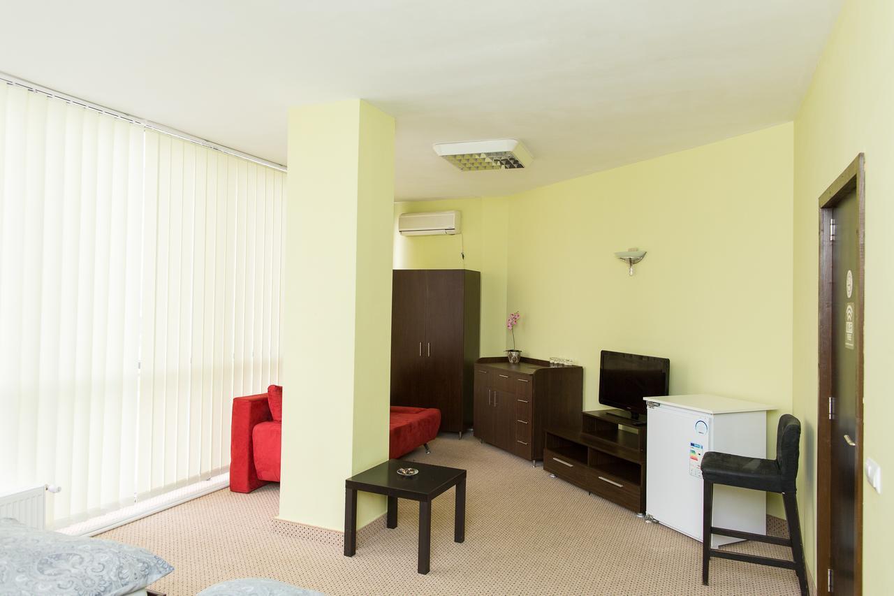 Panorama Rooms Алба Юлия Екстериор снимка