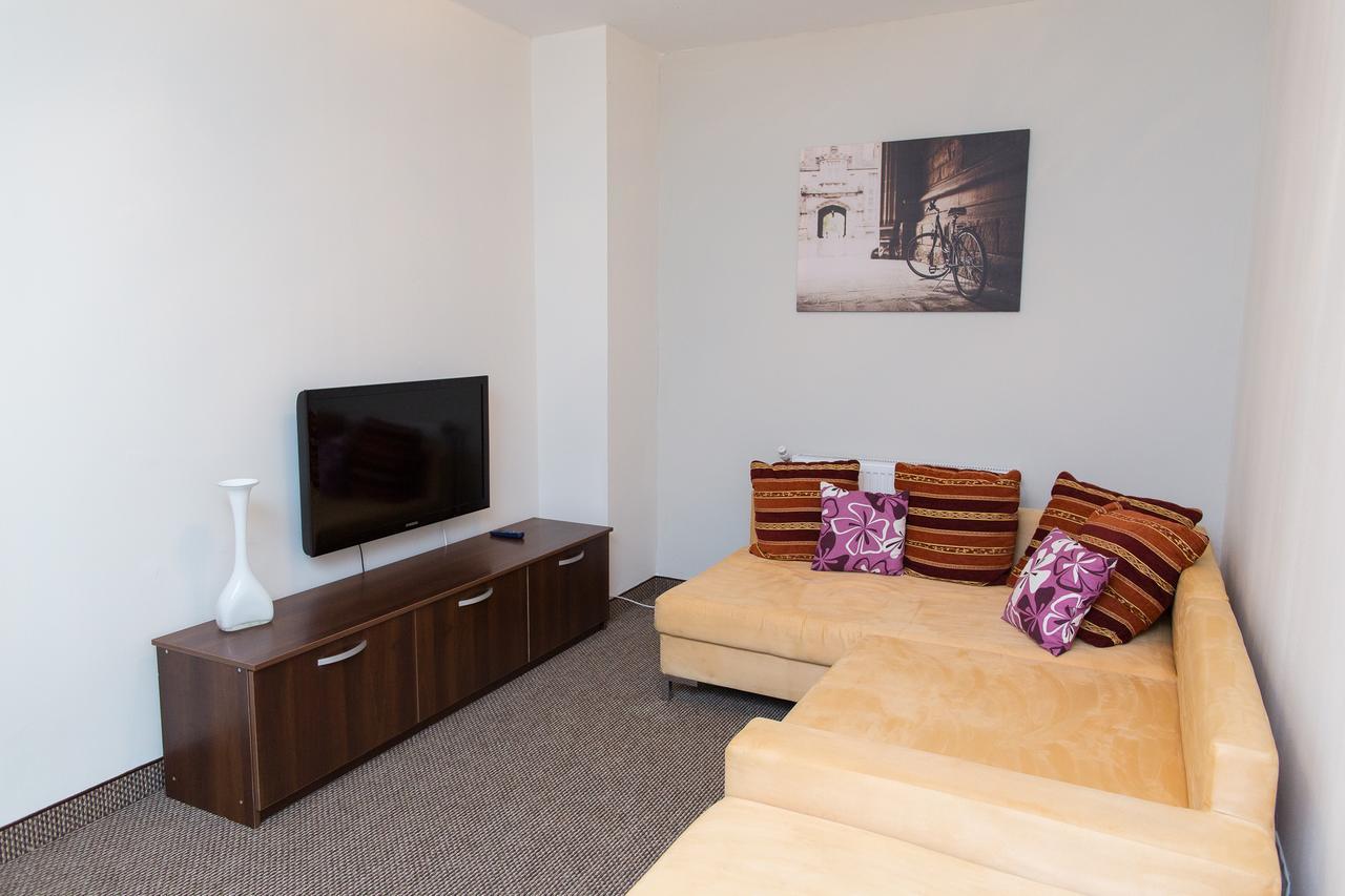 Panorama Rooms Алба Юлия Екстериор снимка